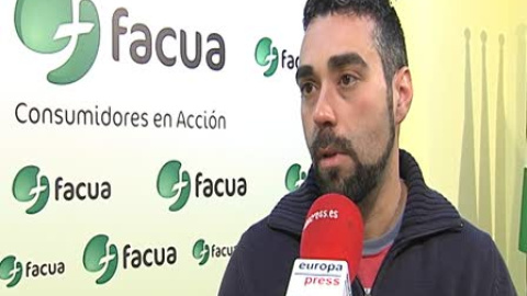 Facua advierte del "riesgo" de la venta ambulante en Semana Santa Facua advierte del "riesgo" de la venta ambulante en Semana Santa