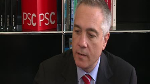 Navarro insta al imán a no hacer sermones Navarro insta al imán a no hacer sermones