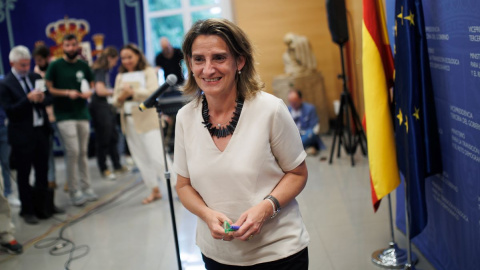 La vicepresidenta tercera del Gobierno Teresa Ribera ofrece declaraciones a los medios de comunicación en el Ministerio para la Transición Ecológica, a 8 de junio de 2022, en Madrid. La vicepresidenta tercera del Gobierno Teresa Ribera ofrece declaraciones a los medios de comunicación en el Ministerio para la Transición Ecológica, a 8 de junio de 2022, en Madrid.