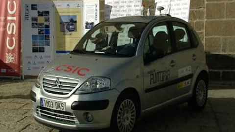 El CSIC experimenta la conducción de coches del futuro El CSIC experimenta la conducción de coches del futuro
