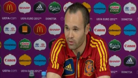 Iniesta: "Nos queda el último arreón" Iniesta: "Nos queda el último arreón"