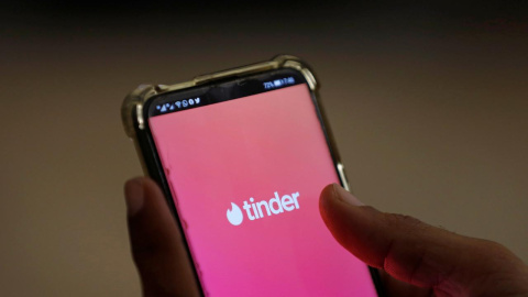 Otras miradas - Tinder, el mercado del ligoteo Otras miradas - Tinder, el mercado del ligoteo