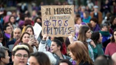 Dos madres denuncian a la Policía Judicial por incluirlas en un informe contra Infancia Libre Dos madres denuncian a la Policía Judicial por incluirlas en un informe contra Infancia Libre