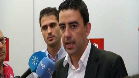 Mario Jiménez acusa a Rajoy de "ocultar" información a los ciudadanos Mario Jiménez acusa a Rajoy de "ocultar" información a los ciudadanos
