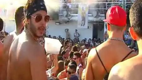 "Diversión, musicón y chicos guapos" "Diversión, musicón y chicos guapos"