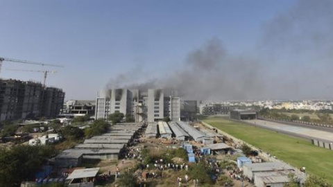 cendio en el Serum Institute of India, donde se produce la vacuna de AstraZeneca contra el coronavirus. cendio en el Serum Institute of India, donde se produce la vacuna de AstraZeneca contra el coronavirus.