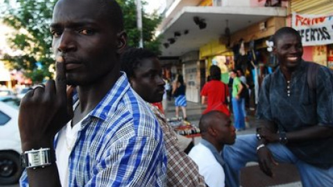 Los inmigrantes irregulares se quedarán sin sanidad gratuita Los inmigrantes irregulares se quedarán sin sanidad gratuita