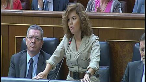 Sáenz de Santamaría defiende "el programa de reformas más ambicioso de la historia" Sáenz de Santamaría defiende "el programa de reformas más ambicioso de la historia"