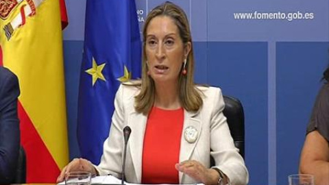 Fomento aumenta la vigilancia y las sanciones para las compañias de bajo coste Fomento aumenta la vigilancia y las sanciones para las compañias de bajo coste