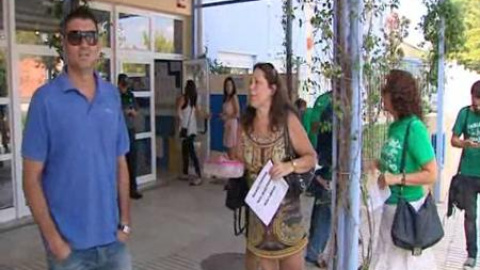 Comienza un duro curso escolar con recortes para padres y profesores Comienza un duro curso escolar con recortes para padres y profesores