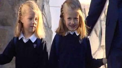 Doña Leonor y Doña Sofía vuelven a clase Doña Leonor y Doña Sofía vuelven a clase