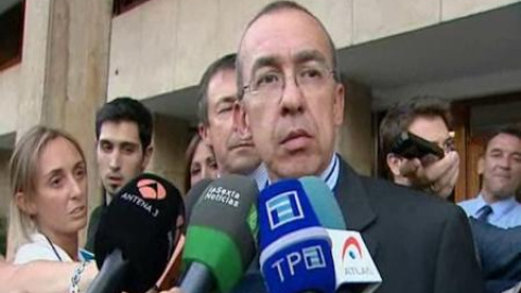 El hijo de Carrillo: "Mi padre no perdió el ánimo ni la fuerza en ningún momento" El hijo de Carrillo: "Mi padre no perdió el ánimo ni la fuerza en ningún momento"
