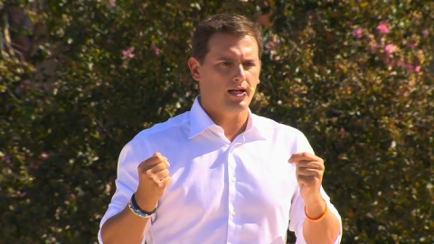 Rivera plantea diez reformas para evitar "tribus y chiringuitos" Rivera plantea diez reformas para evitar "tribus y chiringuitos"