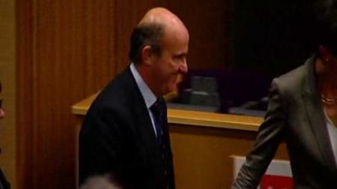 De Guindos asegura que España no necesita un rescate De Guindos asegura que España no necesita un rescate