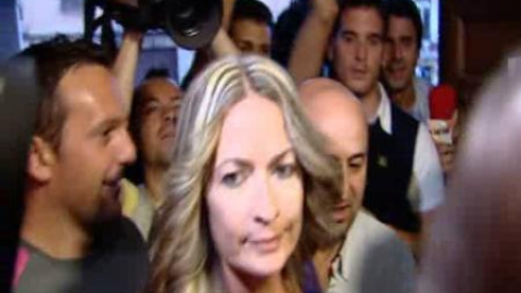 La divulgación de imágenes "íntimas" se penará con hasta un año de prisión La divulgación de imágenes "íntimas" se penará con hasta un año de prisión