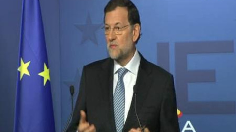 Rajoy insiste en que aún no ha tomado la decisión de pedir el rescate al BCE Rajoy insiste en que aún no ha tomado la decisión de pedir el rescate al BCE