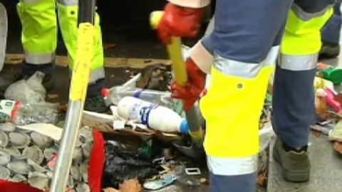 Finaliza la huelga de basura en Granada Finaliza la huelga de basura en Granada