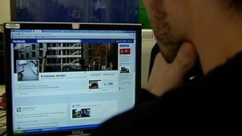 Preocupación por un nuevo sistema de comentarios anónimos muy usado por estudiantes Preocupación por un nuevo sistema de comentarios anónimos muy usado por estudiantes