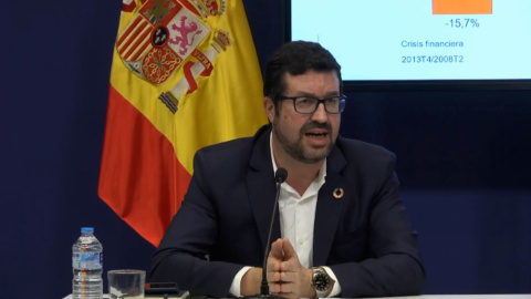 El paro del mes de enero se mantiene pese a la caída del PIB El paro del mes de enero se mantiene pese a la caída del PIB