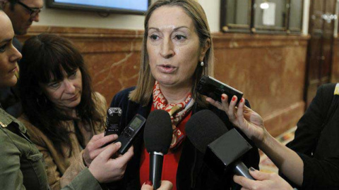 El Gobierno anuncia que un árbitro dirimirá el conflicto de Iberia El Gobierno anuncia que un árbitro dirimirá el conflicto de Iberia