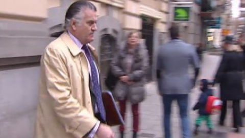 Bárcenas presentó ante notario en diciembre los donativos y pagos al PP Bárcenas presentó ante notario en diciembre los donativos y pagos al PP