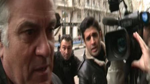 La Policía acude a la casa de Bárcenas La Policía acude a la casa de Bárcenas