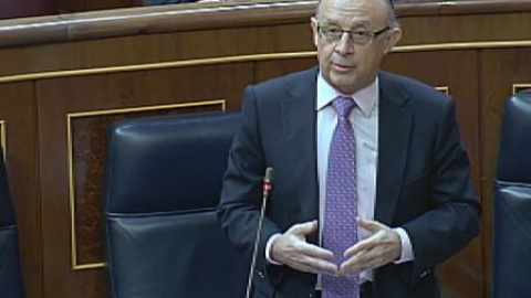 Montoro insinúa que hay diputados que no pagan sus impuestos Montoro insinúa que hay diputados que no pagan sus impuestos