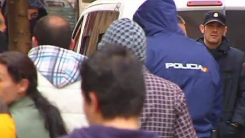 Cinco familias desalojadas de una corrala en Sevilla Cinco familias desalojadas de una corrala en Sevilla