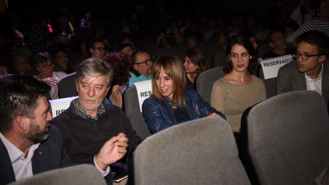 Carlos Sánchez Mato, en representación de IU; Pedro Santisteve, alcalde de Zaragoza; la directora de Público, Ana Pardo de Vera; Rita Maestre, portavoz del Ayuntamiento de Madrid e Íñigo Errejón, diputado de Podemos. / FERNANDO SÁNCHEZ