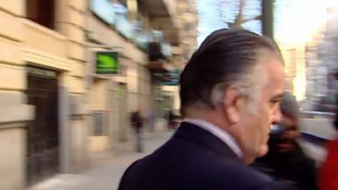 Bárcenas y el PP se verán ante el juez tras no llegar a un acuerdo en el acto de conciliación Bárcenas y el PP se verán ante el juez tras no llegar a un acuerdo en el acto de conciliación
