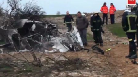 Muere un hombre de 60 años al estrellarse la avioneta que pilotaba Muere un hombre de 60 años al estrellarse la avioneta que pilotaba
