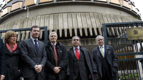 El PSOE recurre ante el Constitucional la privatización de la sanidad en Madrid El PSOE recurre ante el Constitucional la privatización de la sanidad en Madrid