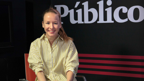 La periodista Inna Afinogenova, en el plató de 'Público'. La periodista Inna Afinogenova, en el plató de 'Público'.