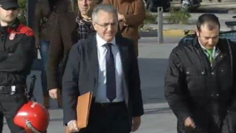El expresidente de Navarra defiende su inocencia ante el juez El expresidente de Navarra defiende su inocencia ante el juez