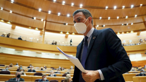23/02/2021.- El presidente del Gobierno, Pedro Sánchez, tras su intervención en la sesión de control al Gobierno, esta tarde en el Senado. EFE/Mariscal 23/02/2021.- El presidente del Gobierno, Pedro Sánchez, tras su intervención en la sesión de control al Gobierno, esta tarde en el Senado. EFE/Mariscal