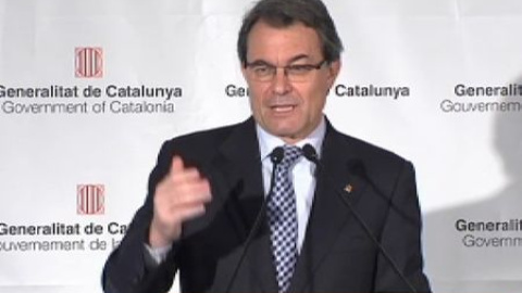 Artur Mas: "O miente El Mundo, o el Ministerio del Interior o el Gobierno español" Artur Mas: "O miente El Mundo, o el Ministerio del Interior o el Gobierno español"