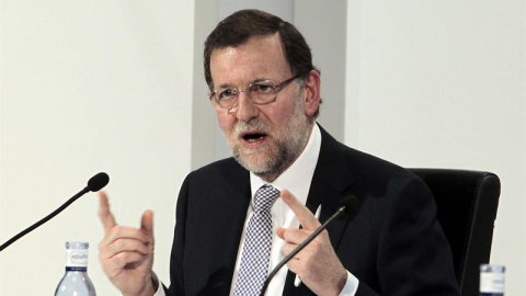 Rajoy sostiene que el paro es un incentivo para continuar con sus políticas Rajoy sostiene que el paro es un incentivo para continuar con sus políticas