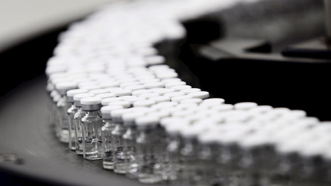 Dosis de la vacuna contra la covid-19. Dosis de la vacuna contra la covid-19.