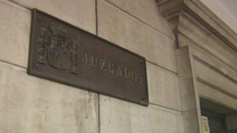 El hermano de Carcaño declara ante el juez como imputado y lo niega todo El hermano de Carcaño declara ante el juez como imputado y lo niega todo