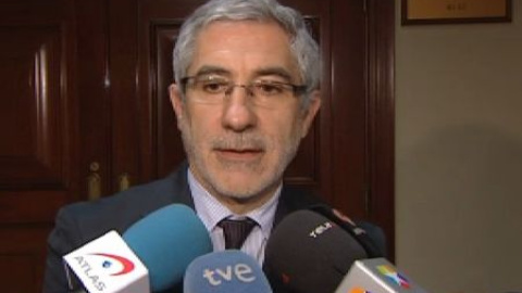 Llamazares: "La Infanta Cristina no es igual ante la ley que un españolito de a pie" Llamazares: "La Infanta Cristina no es igual ante la ley que un españolito de a pie"