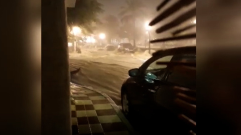 El temporal y las lluvias inundan varias localidades de Málaga./ATLAS El temporal y las lluvias inundan varias localidades de Málaga./ATLAS