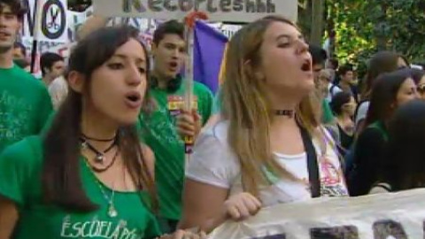 Gran manifestación contra la reforma educativa del Gobierno en las calles de Madrid Gran manifestación contra la reforma educativa del Gobierno en las calles de Madrid