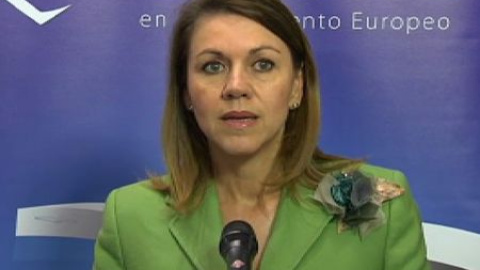 Cospedal: "Lo que no se puede es tratar de perjudicar a personas con responsabilidades públicas" Cospedal: "Lo que no se puede es tratar de perjudicar a personas con responsabilidades públicas"