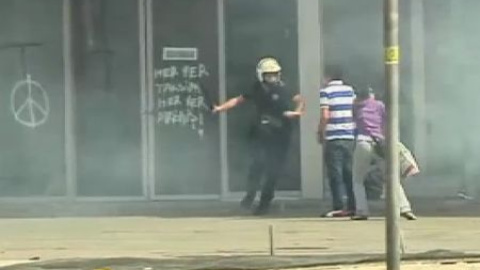 Protestas contra la televisión turca por censurar la brutalidad policial Protestas contra la televisión turca por censurar la brutalidad policial