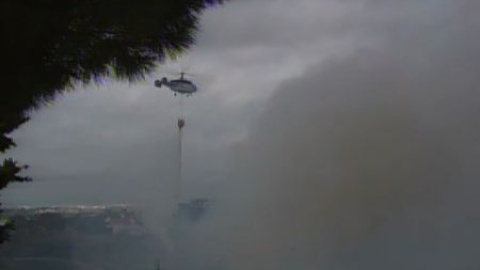 Protestas de los bomberos de Madrid ante los recortes anunciados para este año Protestas de los bomberos de Madrid ante los recortes anunciados para este año