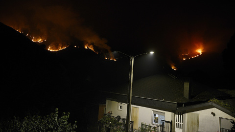 Frente de fuego procedente del parque natural del Invernadeiro, visto desde el pueblo de San Mamede (Ourense), a 22 de julio de 2022 Frente de fuego procedente del parque natural del Invernadeiro, visto desde el pueblo de San Mamede (Ourense), a 22 de julio de 2022