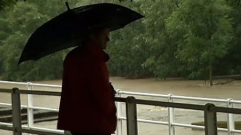 El río Arga a su paso por Pamplona se desborda El río Arga a su paso por Pamplona se desborda