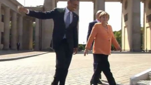 Obama propone reducir un tercio el arsenal nuclear Obama propone reducir un tercio el arsenal nuclear