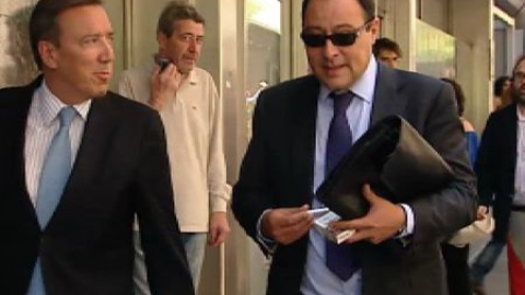 El testaferro de Bárcenas sale por su propio pie de la Audiencia Nacional El testaferro de Bárcenas sale por su propio pie de la Audiencia Nacional