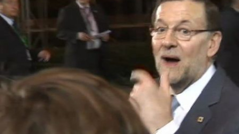 Rajoy evita comentar el ingreso en prisión de Bárcenas a su salida del Consejo Europeo Rajoy evita comentar el ingreso en prisión de Bárcenas a su salida del Consejo Europeo